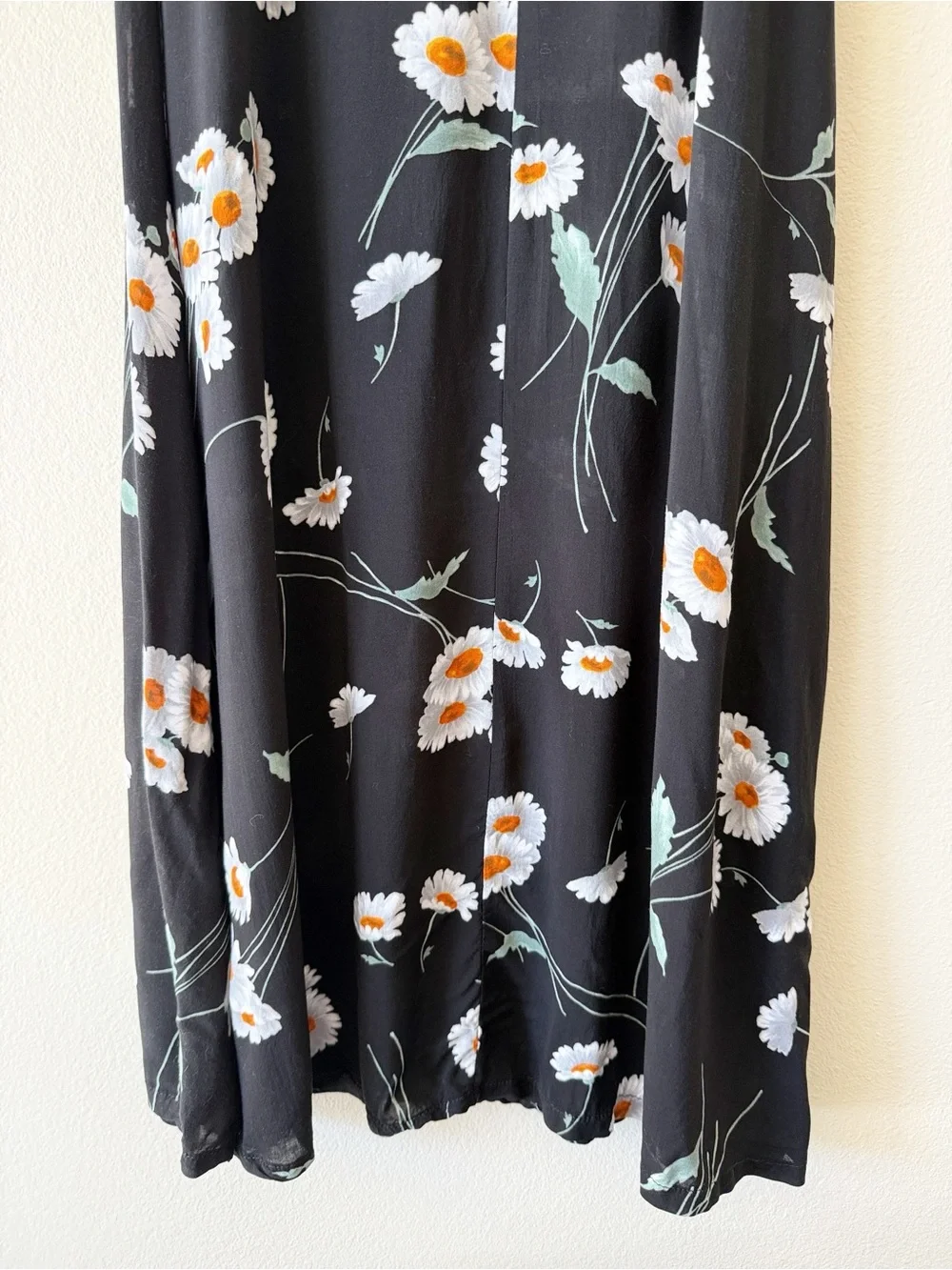 Brandy Melville Daisy Print Maxi Midi Skirt